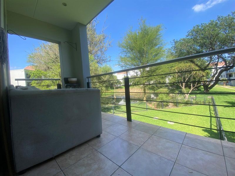 2-Bedroom, 2-Bathroom Duplex for Sale - Photo 3