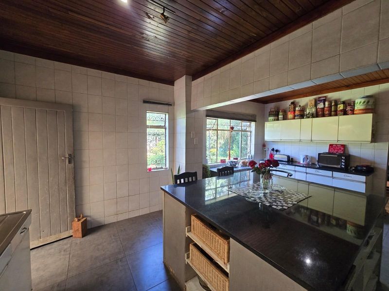 House For Sale in Waverley, Pretoria - Photo 5