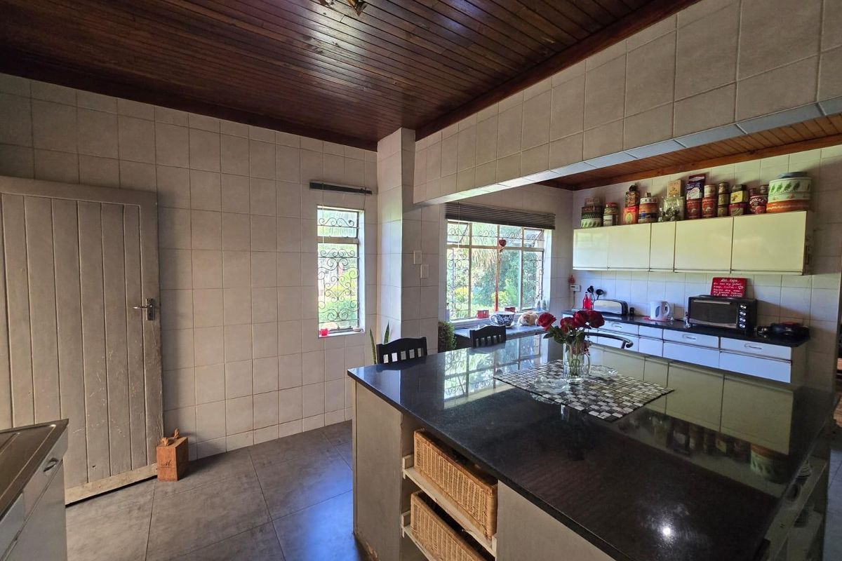 House For Sale in Waverley, Pretoria - Photo 5