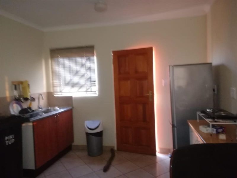 House For Sale in Lehae, Johannesburg - Photo 6