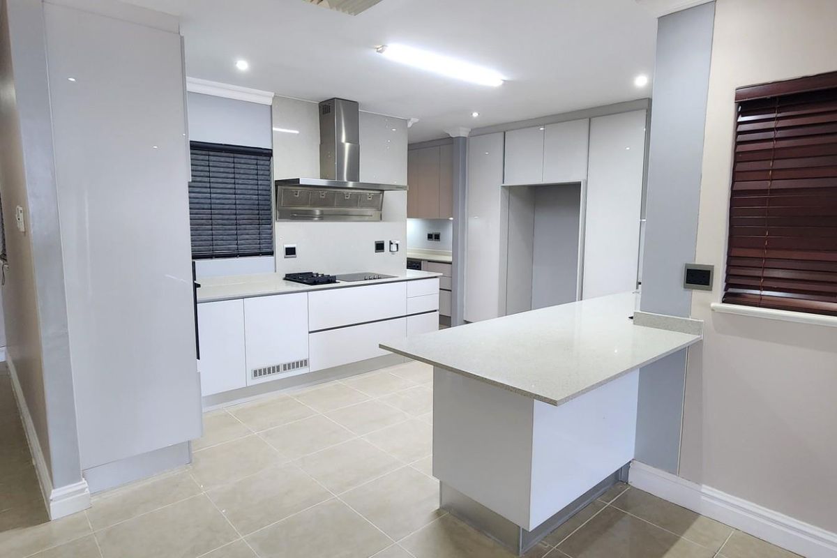 Apartment For Sale in La Lucia Ridge, La Lucia, Umhlanga, KwaZulu Natal - Photo 3
