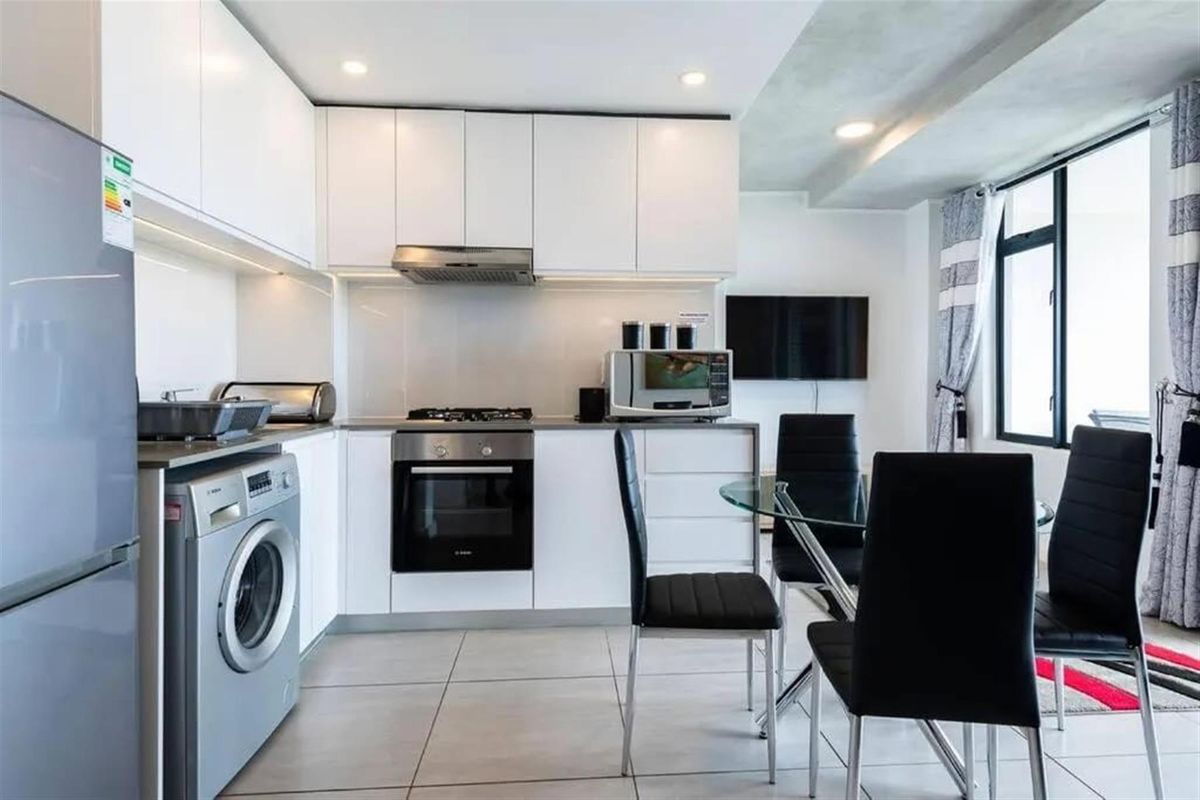 Stunning Views! Modern Fully Furnished 1-Bedroom Apartment with Sea Views - Photo 5