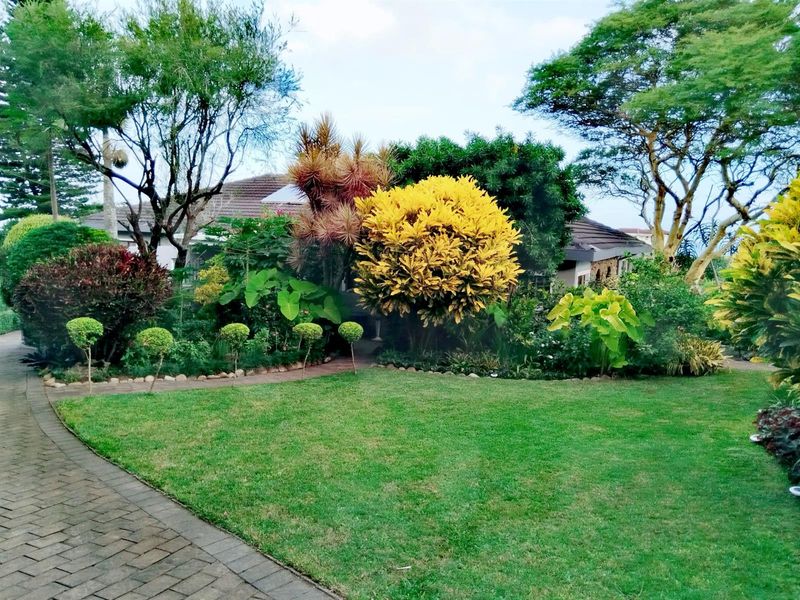 Piture Perfect Family Home - Photo 3