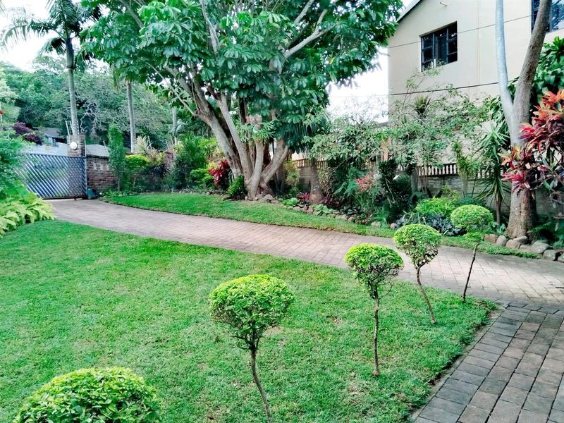 Piture Perfect Family Home - Photo 5