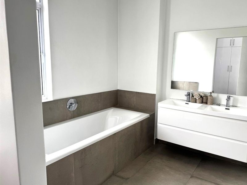 Kingfisher Close - Photo 10