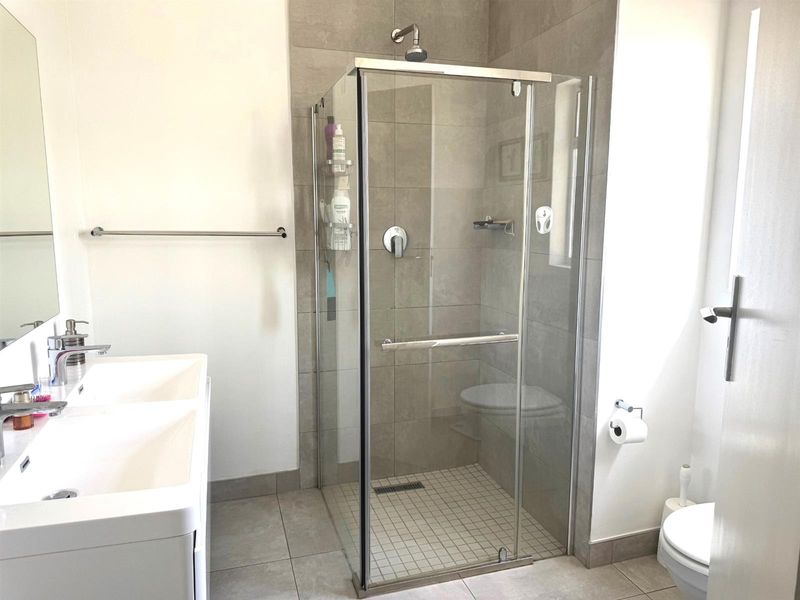 Kingfisher Close - Photo 9