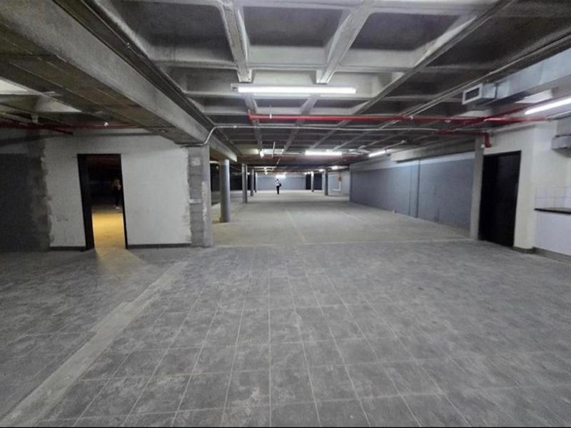 Retail Space To Rent in Foreshore Cape Town Western Cape - Photo 8