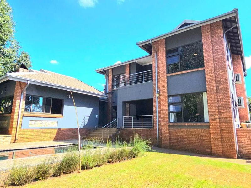 Where Family Memories Are Made - A Beautiful Double Storey Home in Roberts Estate, Clubville - Photo 3