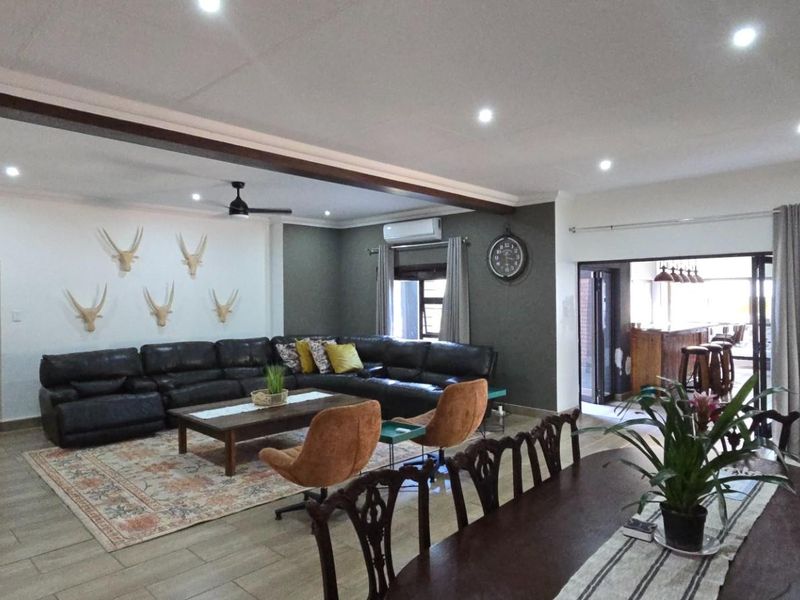 Where Family Memories Are Made - A Beautiful Double Storey Home in Roberts Estate, Clubville - Photo 10