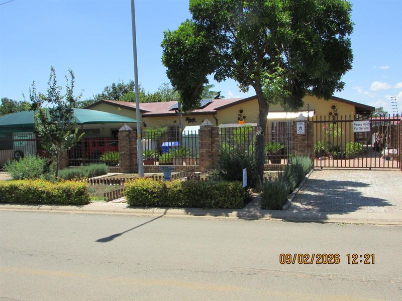 House For Sale in Erasmus, Bronkhorstspruit - Photo 4