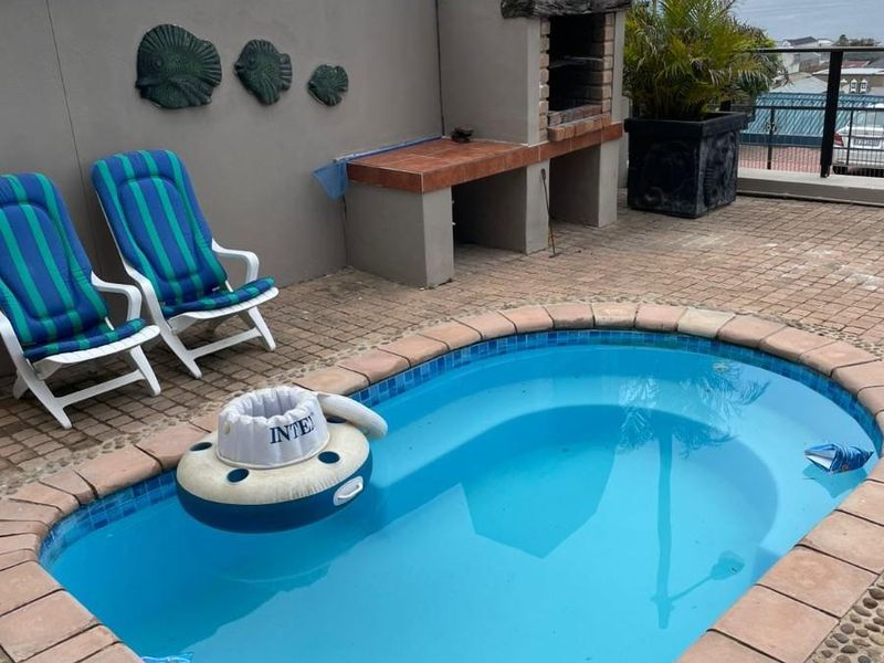 SHORT TERM - Furnished Apartment To Rent in Mossel Bay Western Cape - Photo 10