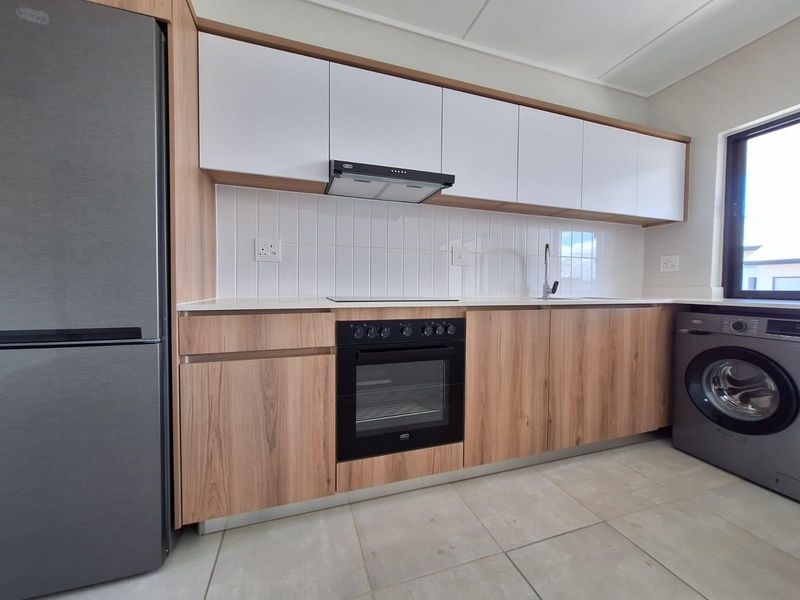 Top Floor, Brand New Apartment To Rent in Ballito Hills - Photo 6