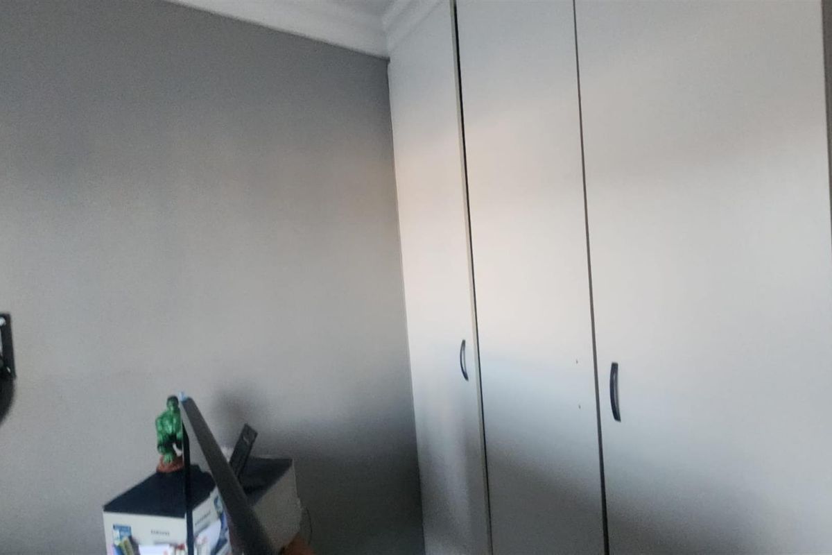 Stylish 3-Bedroom Unit to Sell in The Wilds - Photo 2