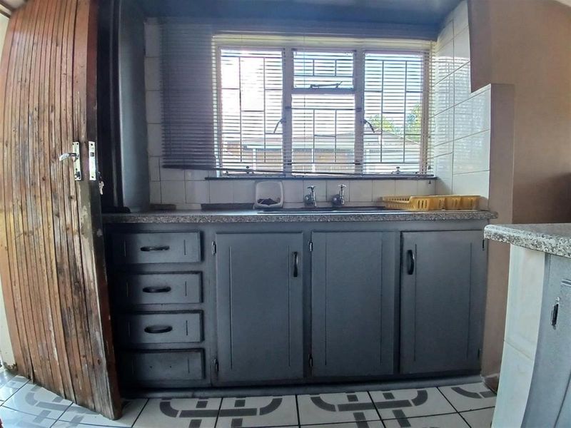 House For Sale in Arborpark, Newcastle, KwaZulu Natal - Photo 8