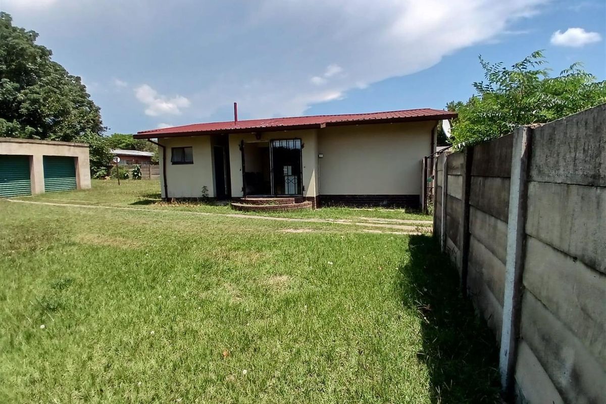 House For Sale in Arborpark, Newcastle, KwaZulu Natal - Photo 4