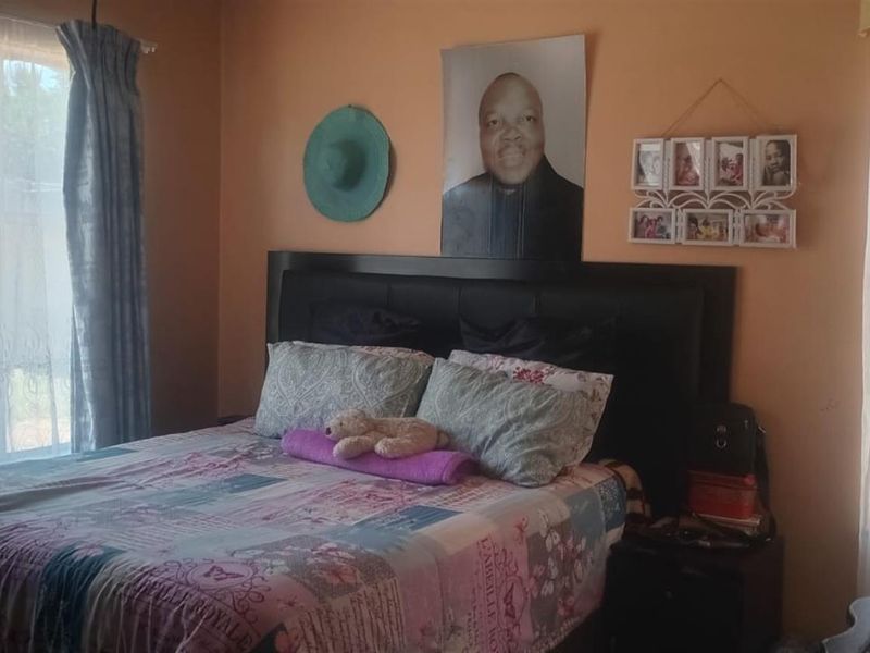 House For Sale in Ncandu Park Newcastle KwaZulu Natal - Photo 9