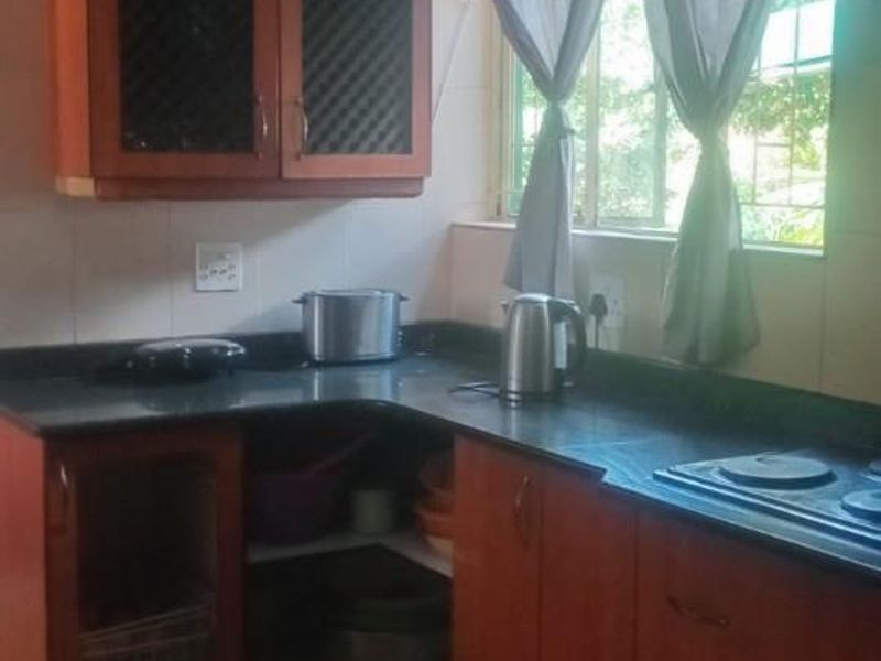House For Sale in Ncandu Park Newcastle KwaZulu Natal - Photo 4