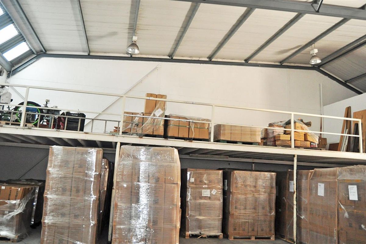 Elevate Your Operations Effortlessly - Photo 5