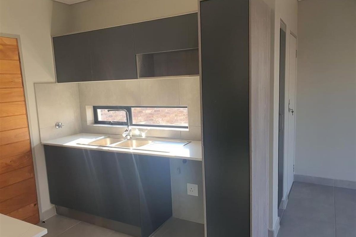 House To Rent in Lion Pride Lifestyle Estate-Randburg - Photo 3