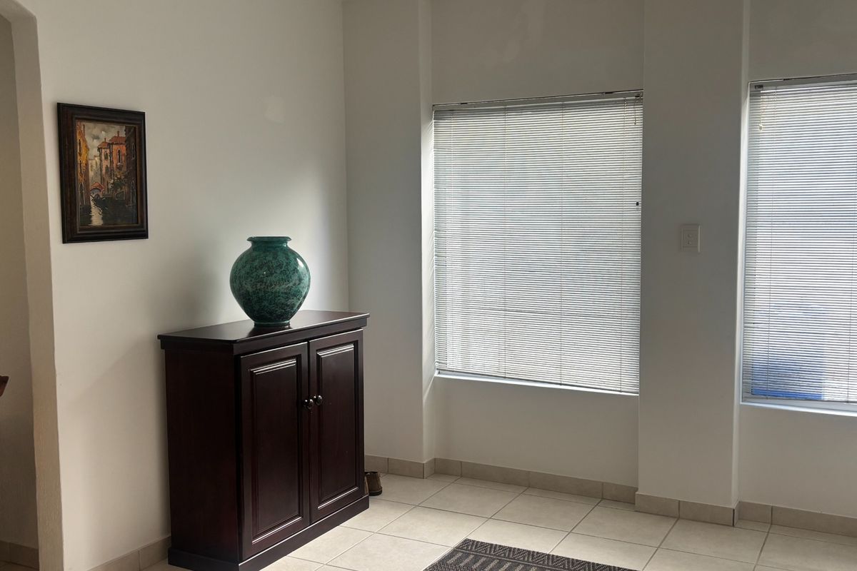 Furnished Townhouse To Rent in Umhlanga, KwaZulu Natal - Photo 5