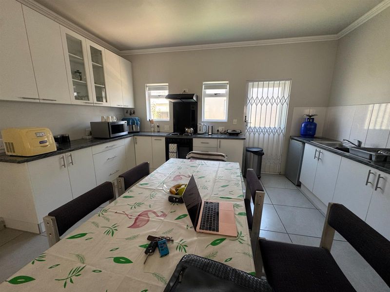 Ideal Retirment home in Villa Diamante- Langebaan - Photo 7