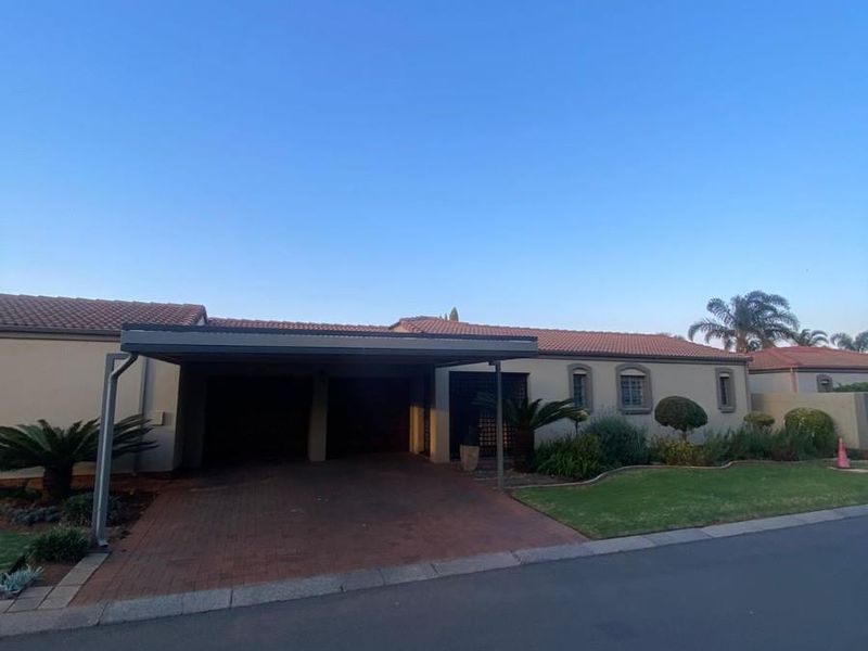 Amazing Modern Townhouse to Rent in Boksburg - Photo 2