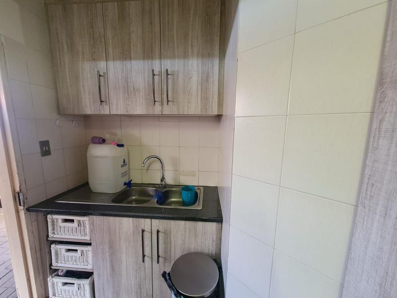 House For Sale in Homevale, Kimberley - Photo 6