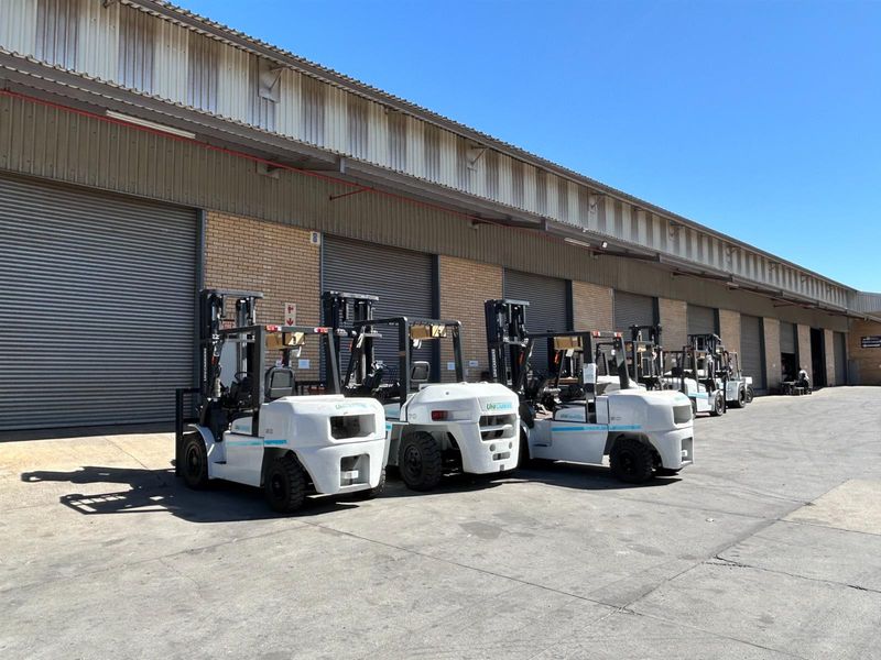 High Exposure 2,500 sqm Warehouse Available in Pomona, Logistics and Light Manufacturing - Photo 4