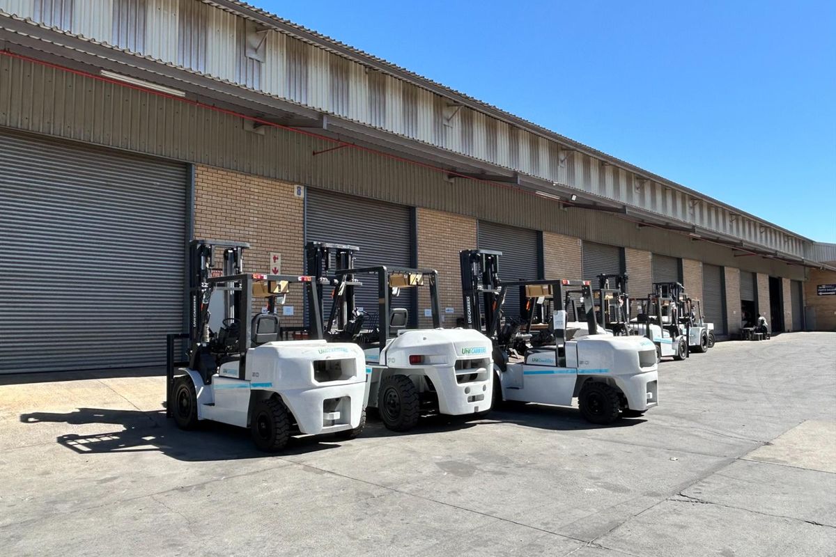 High Exposure 2,500 sqm Warehouse Available in Pomona, Logistics and Light Manufacturing - Photo 4