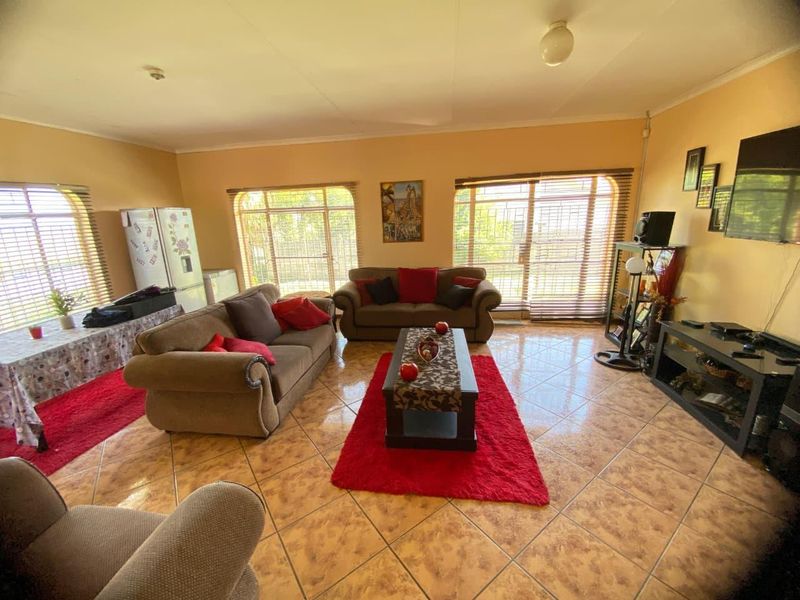 Live Smart. Earn Smarter. Dual-Income Gem in Evander! - Photo 2