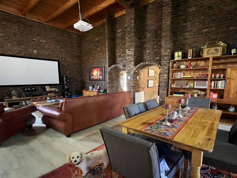 House For Sale in Royldene, Kimberley - Photo 2