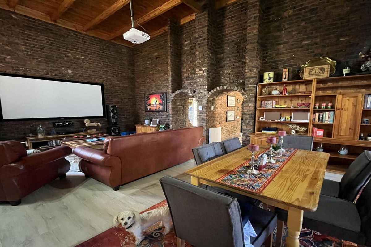 House For Sale in Royldene, Kimberley - Photo 2