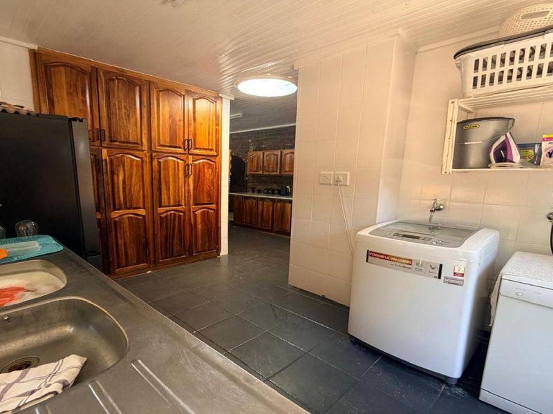 House For Sale in Royldene, Kimberley - Photo 5