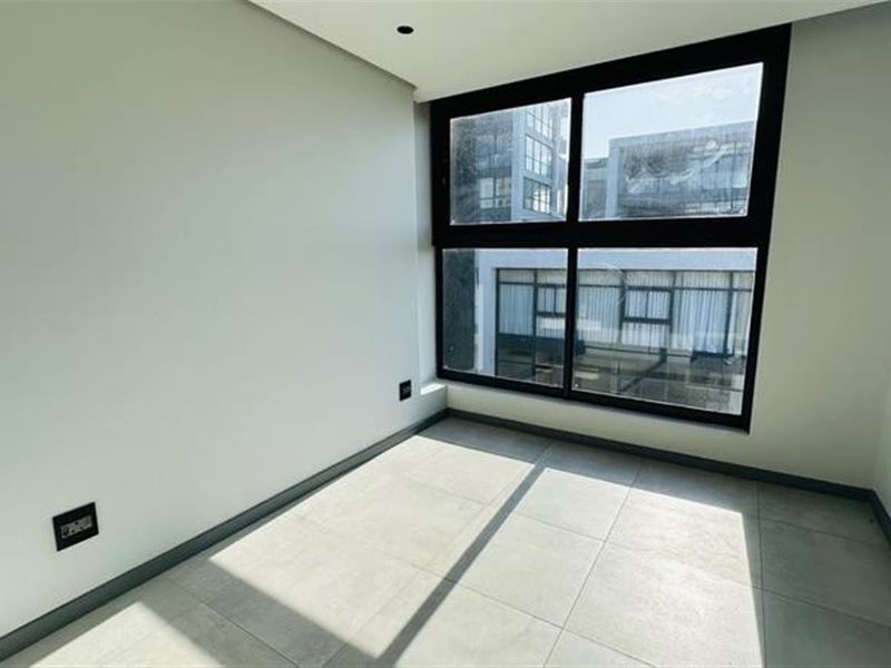 Penthouse To Rent in Umhlanga, KwaZulu Natal - Photo 10