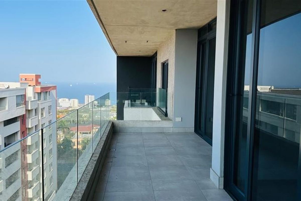 Penthouse To Rent in Umhlanga, KwaZulu Natal - Photo 4