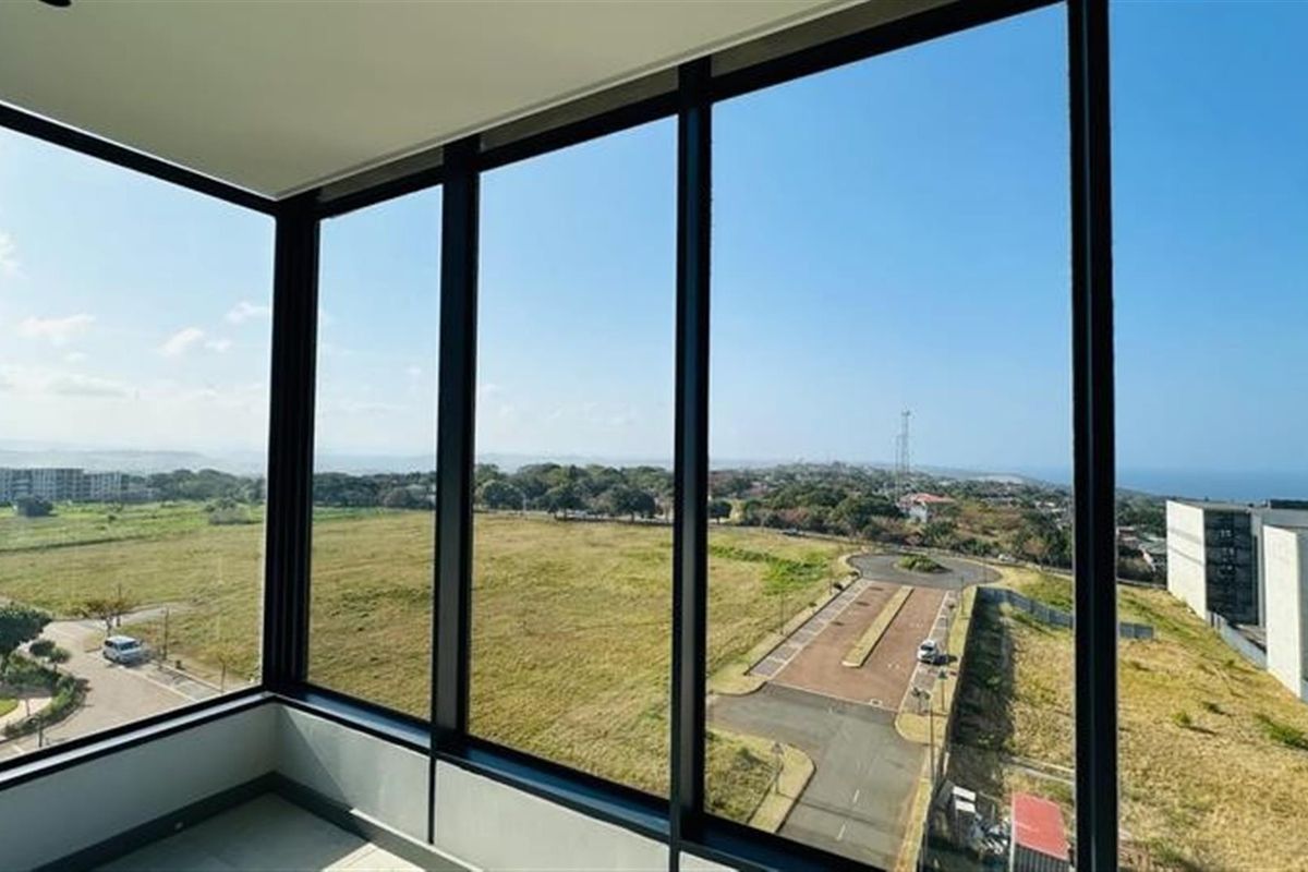 Penthouse To Rent in Umhlanga, KwaZulu Natal - Photo 3