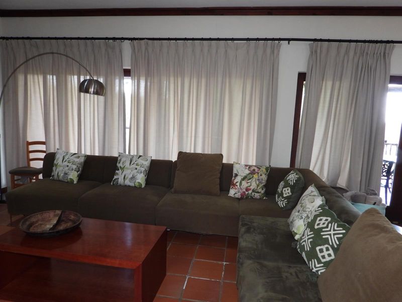 A Luxury Estate Retreat Where Every Visit Feels Like a Getaway - Photo 6