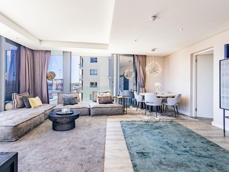 Two Bedroom Corner Apartment with Balcony in the Yacht Club - Photo 4