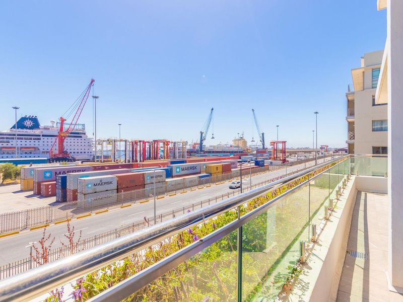 Two Bedroom Corner Apartment with Balcony in the Yacht Club - Photo 9