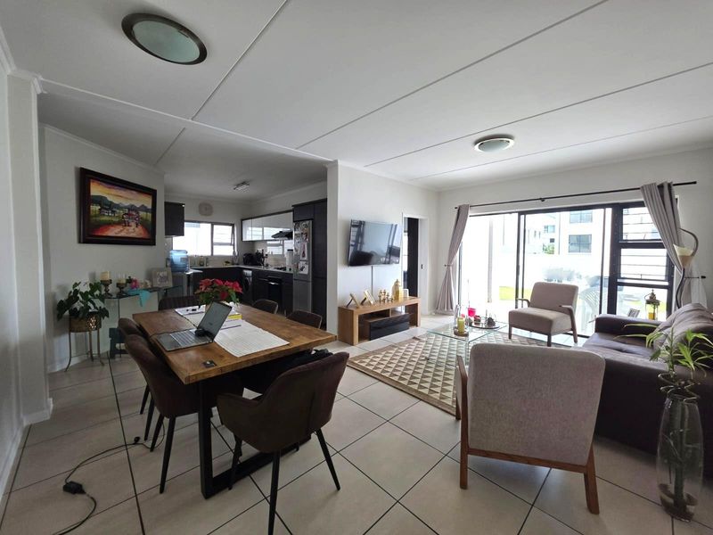 Modern Three-Bedroom Home in Secure Lifestyle Estate with Exceptional Amenities - Photo 8