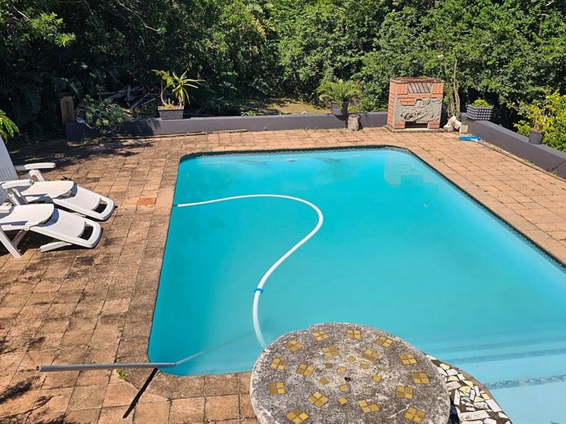 Tranquil Paradise 4 Bedroom Renovated House - Photo 2