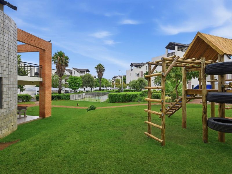 Fully furnished apartment For Sale in Dainfern, Sandton - Photo 6