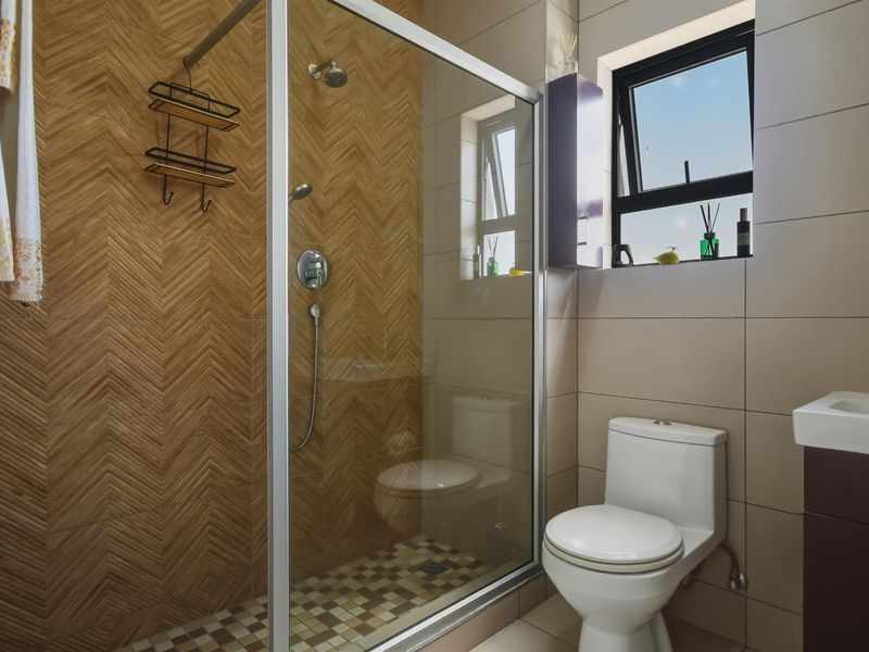 Fully furnished apartment For Sale in Dainfern, Sandton - Photo 9