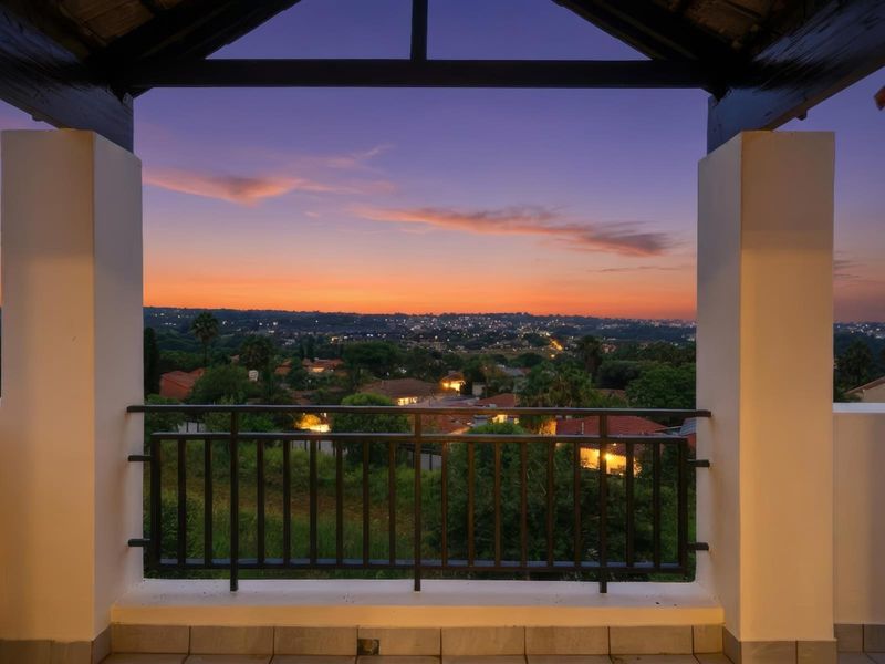 Fully furnished apartment For Sale in Dainfern, Sandton - Photo 4