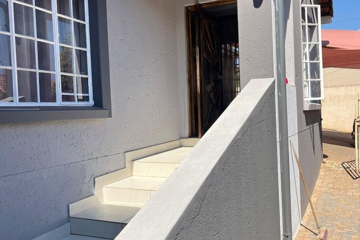 3 BED TOWNHOUSE FOR SALE IN AMANDASIG EXT 23 - Photo 4