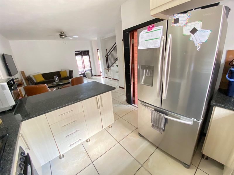 Apartment For Sale in Sonheuwel, Nelspruit - Photo 4