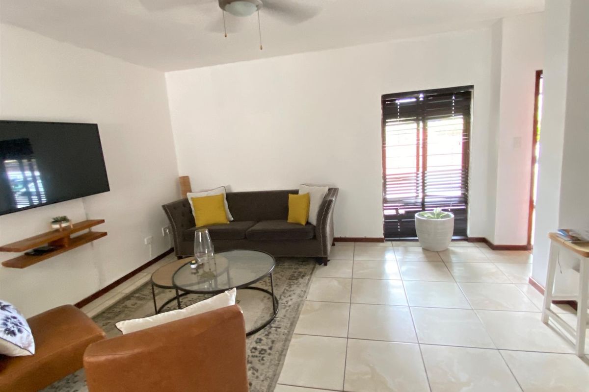 Apartment For Sale in Sonheuwel, Nelspruit - Photo 3