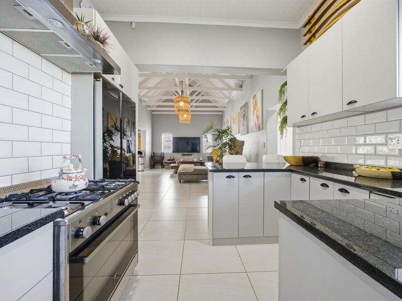 Your Search for a Home in Wellington Could End Here - Photo 9