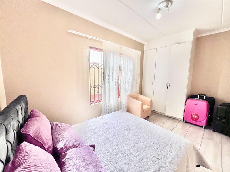 Apartment For Sale in Midrand - Photo 8
