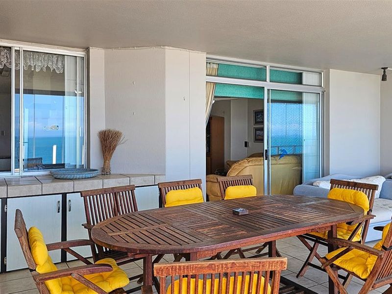 SEA Splendor 3 Bedroom Penthouse - Photo 3